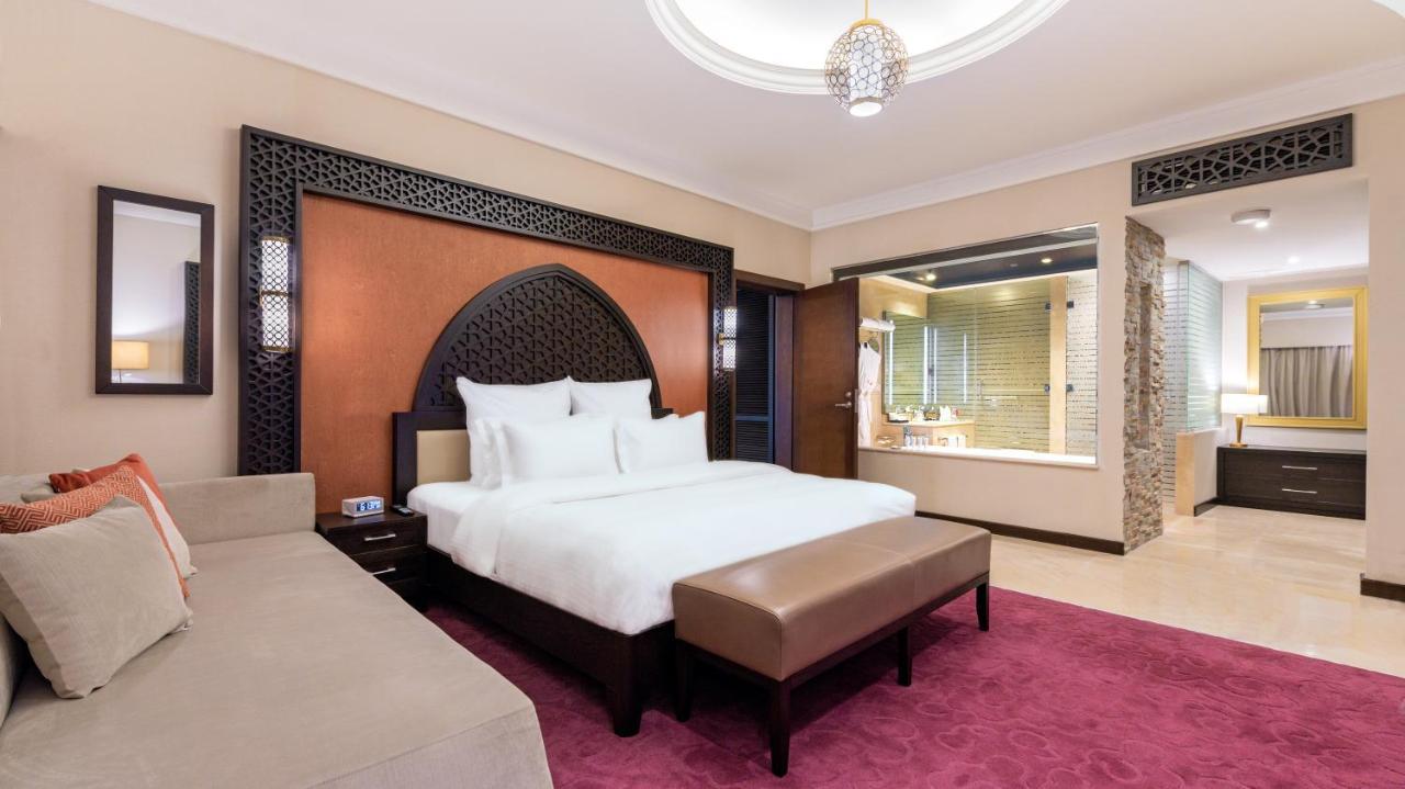 Hotel Grand Millennium Gizan à Jizan Extérieur photo