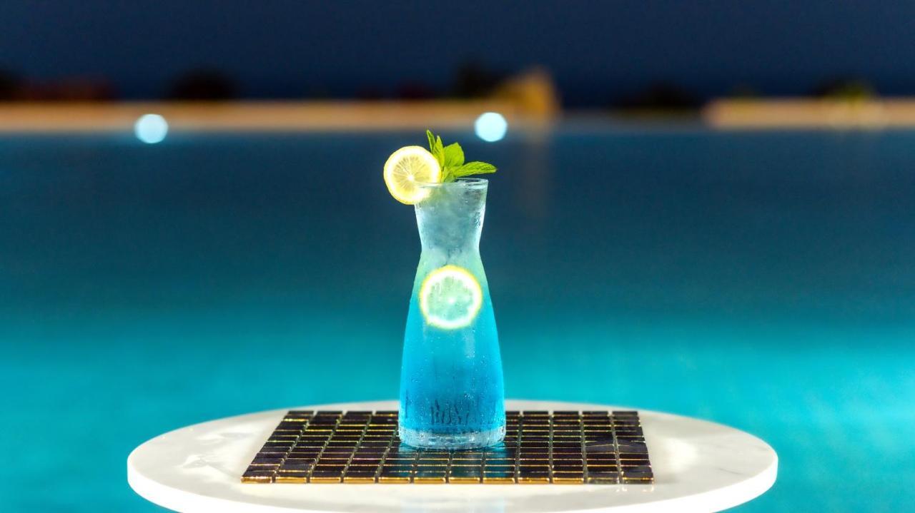 Hotel Grand Millennium Gizan à Jizan Extérieur photo Blue Hawaii