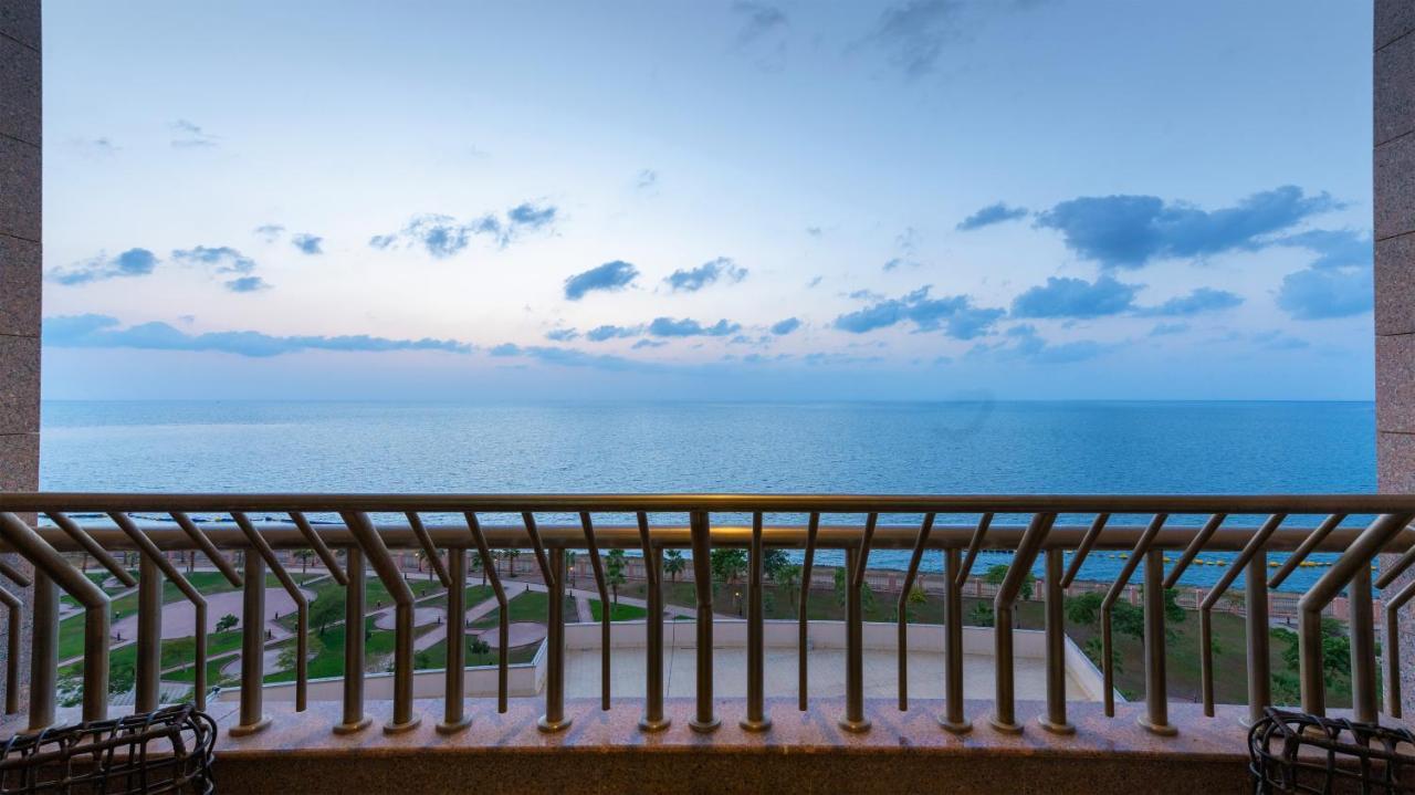 Hotel Grand Millennium Gizan à Jizan Extérieur photo View from the observation deck